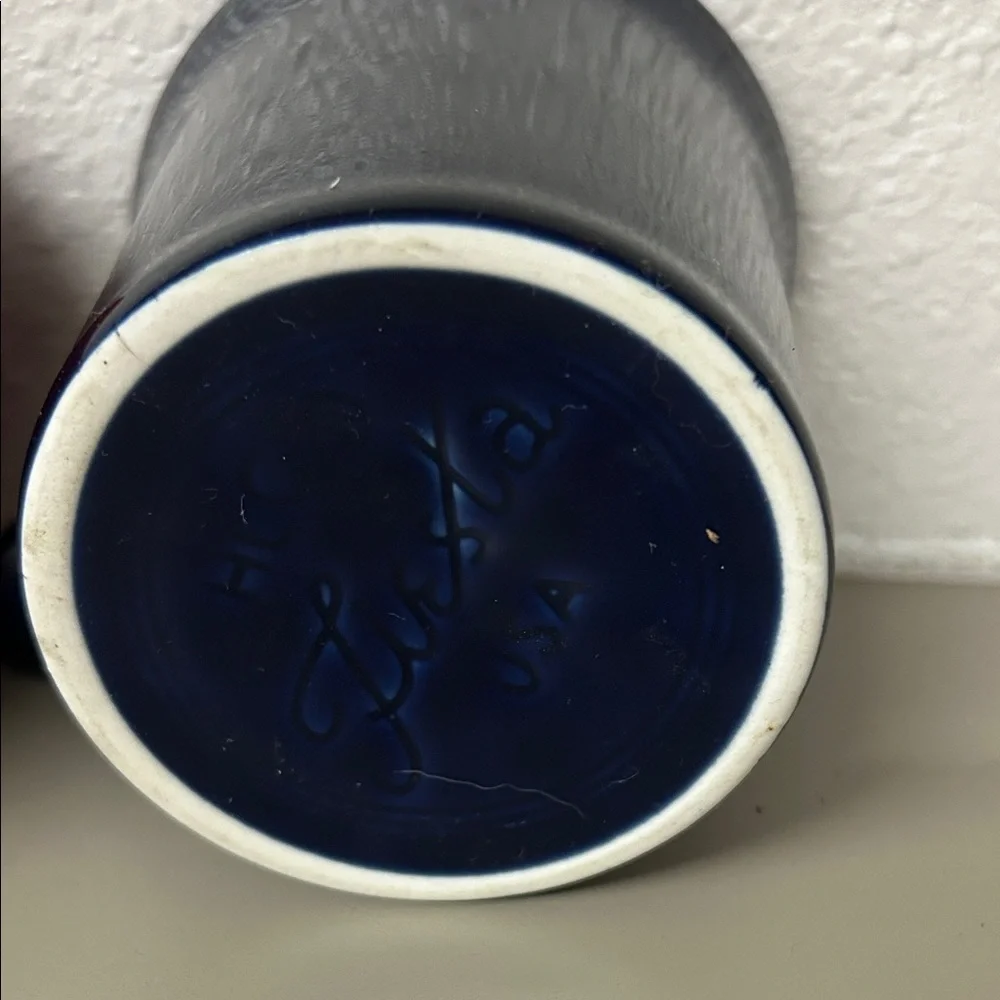 Fiesta Vibrant Red and Navy/cobalt Mug Duo - Picture 3 of 6